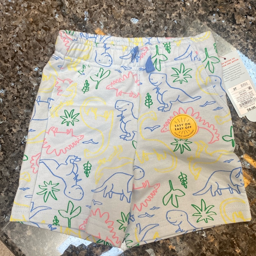 NWT Cat and Jack toddler dinosaur shorts